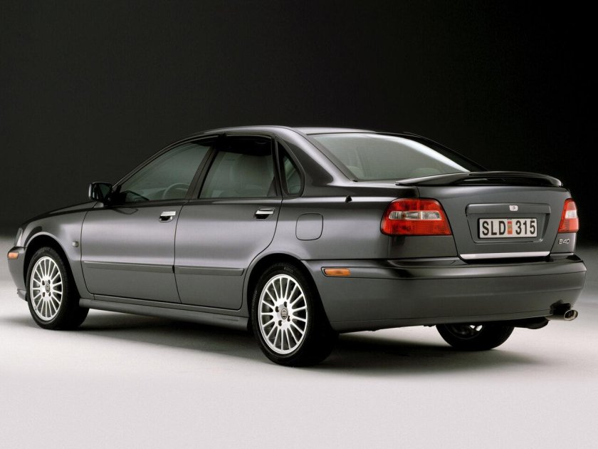 Volvo s40 i