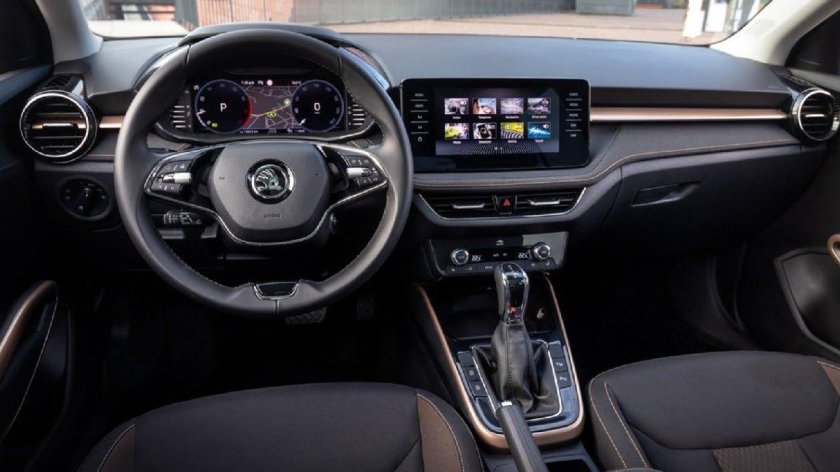 Skoda Fabia 2022 салон