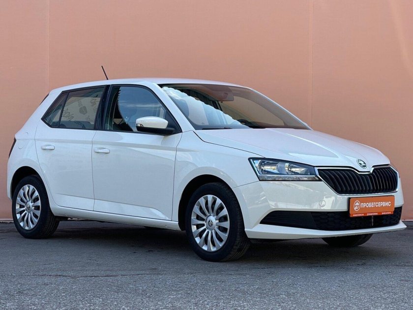 Шкода Фабия 2019