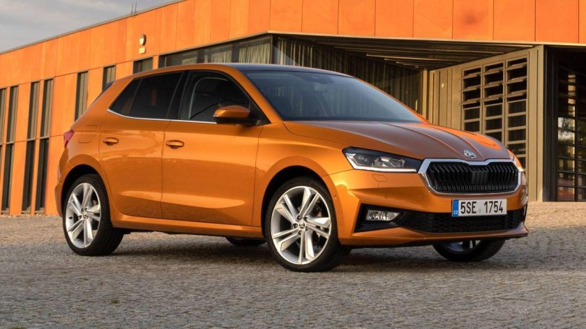 Шкода Фабия 2021