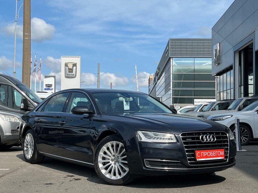 Audi a 8 2016