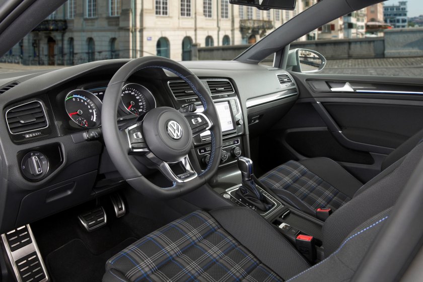 Volkswagen Golf 2014 Interior