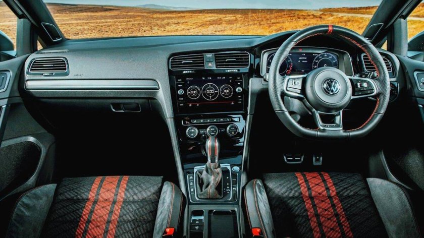 VW Golf GTI mk7 салон