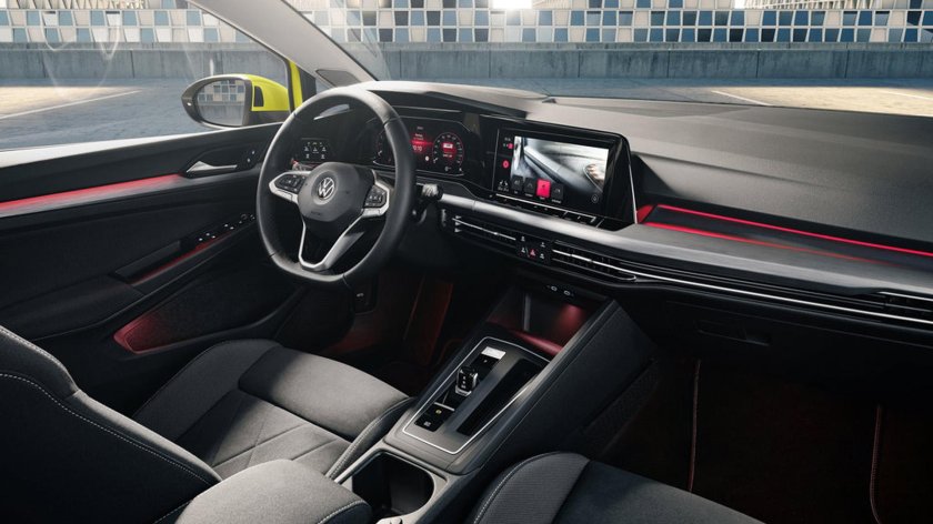 Volkswagen Golf 8 Interior