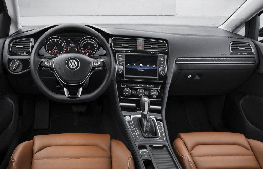 Volkswagen golf 7 салон