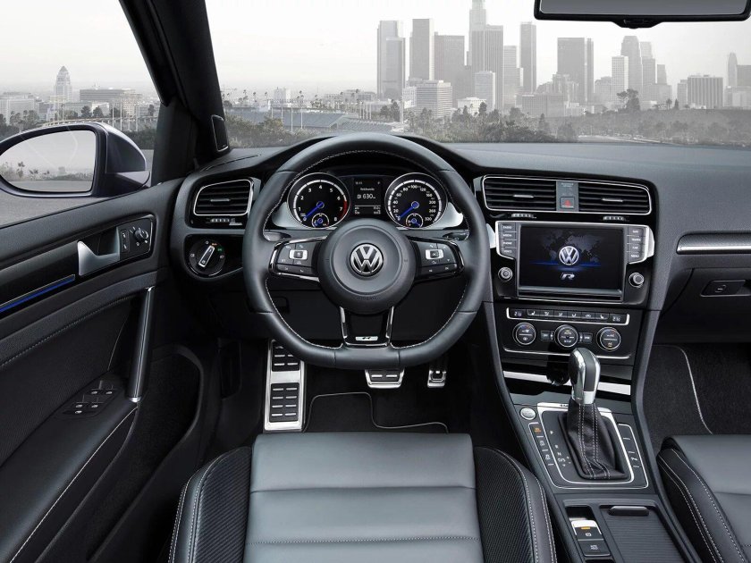 Volkswagen Golf 8 универсал