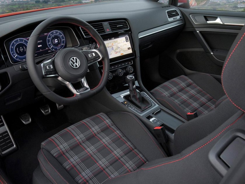 Volkswagen Golf mk7 GTI салон