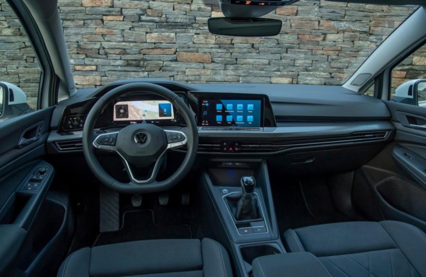 Volkswagen Golf 2020 салон