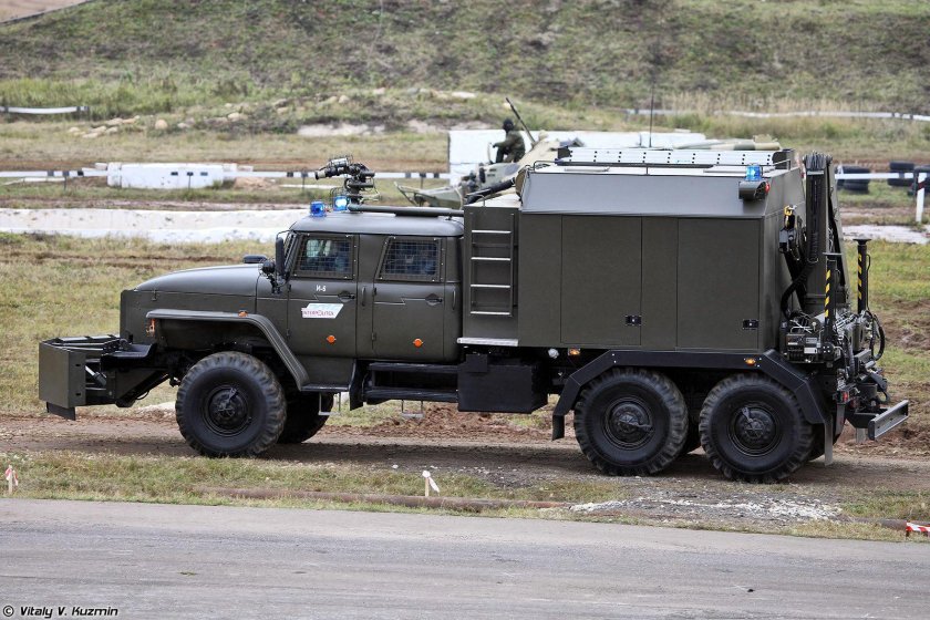 Специальная Инженерная машина «Торнадо» на шасси Урал-4320