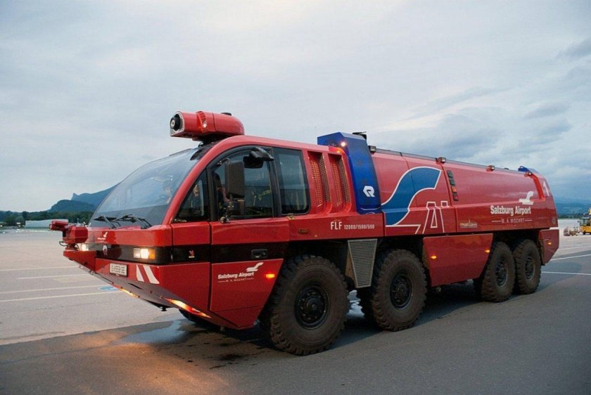 Аэродромная пожарная машина Rosenbauer