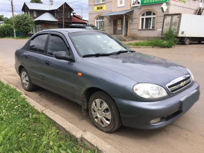 Chevrolet lanos 1.5 мт 2008