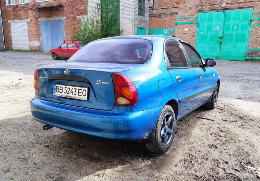 ЗАЗ Ланос 2011