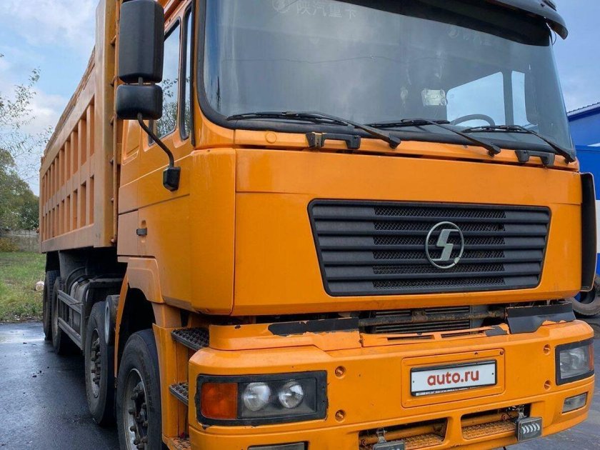 Шакман самосвал 20 кубов