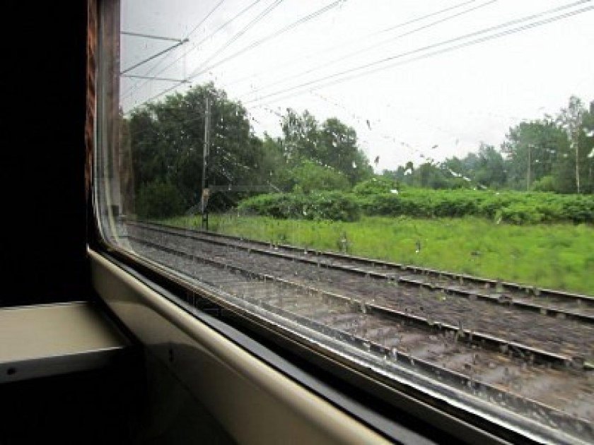 Окно поезда
