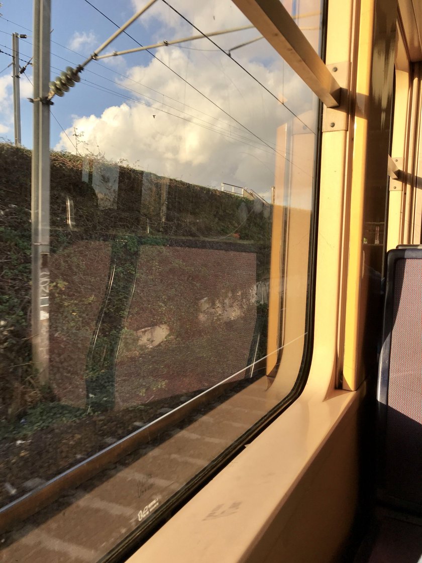 Окно поезда