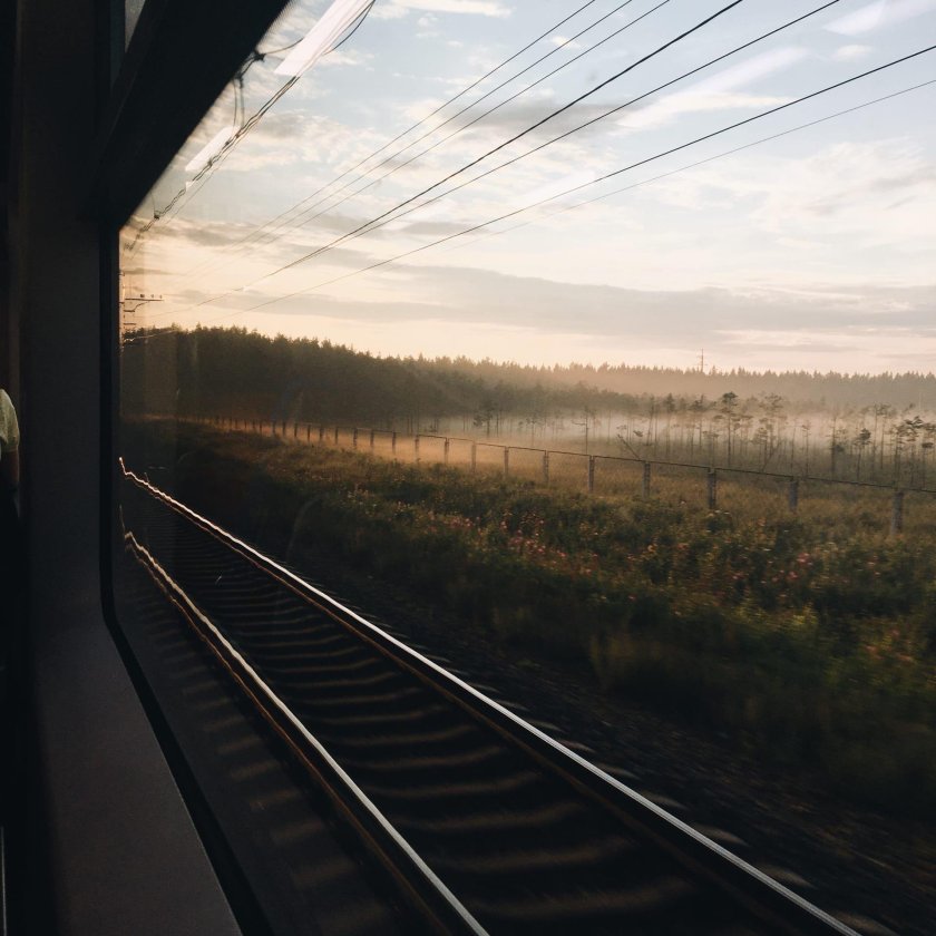 Окно поезда