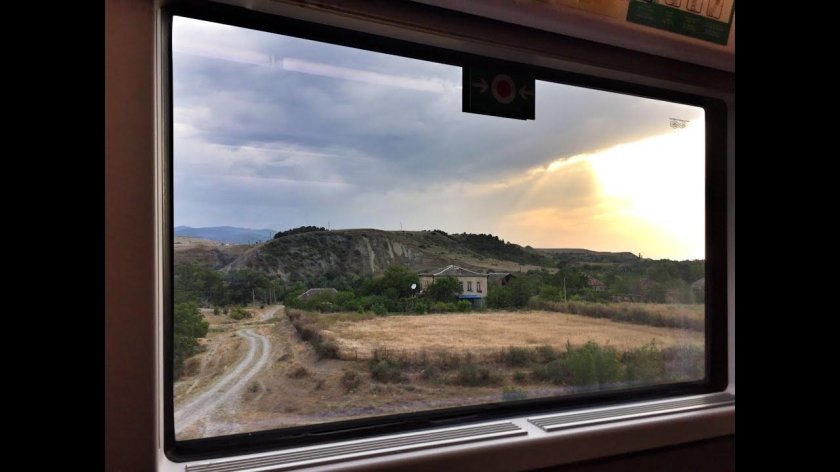 Окно поезда