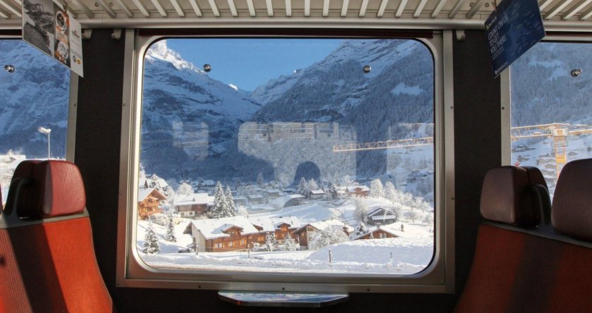 Окно поезда