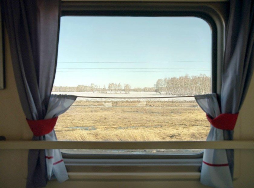 Окно поезда