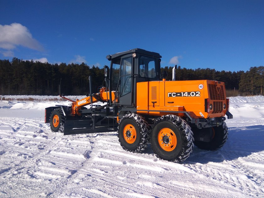 Автогрейдер dm-14.0 \ рыбинец\