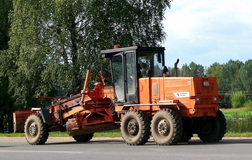 Грейдер Брянский Арсенал ГС-14.02