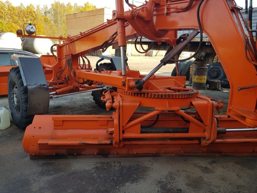 Автогрейдер ГС-14.03