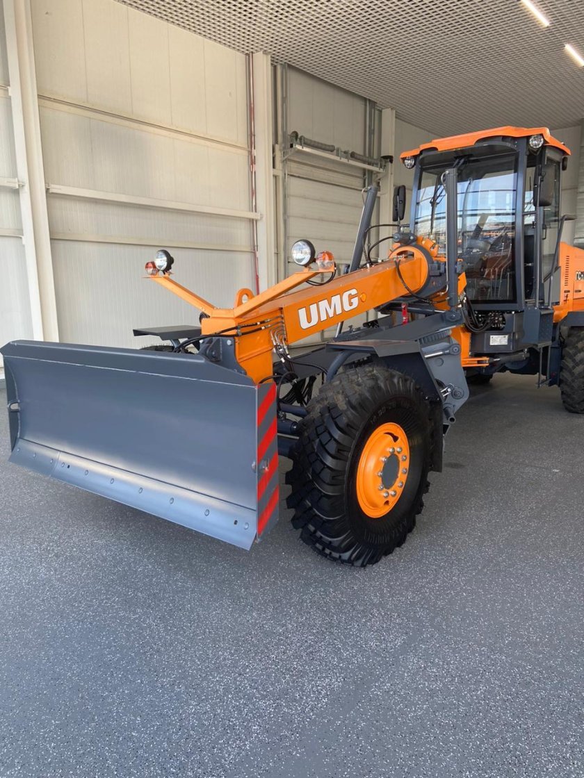 Грейдер ГС 14.02