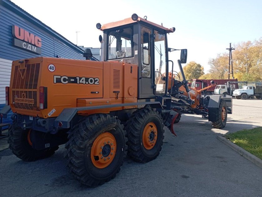 Автогрейдер umg - гс-14.02