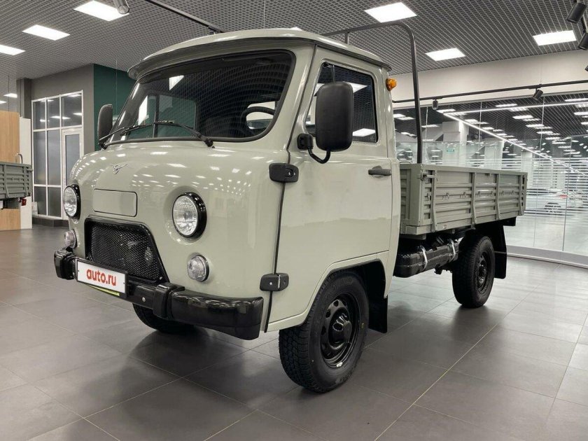 Уаз 3303 малотоннажный грузовой автомобиль