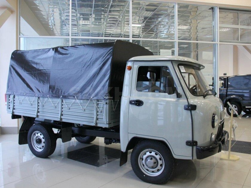 УАЗ 33036 бортовой