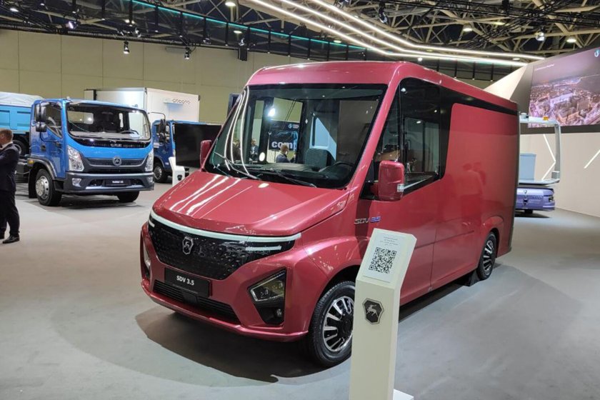 Автобус КАМАЗ 4290 на выставке КОМТРАНС 2023 Comtrans