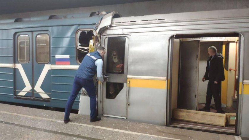 Поезд метро Яуза столкновение