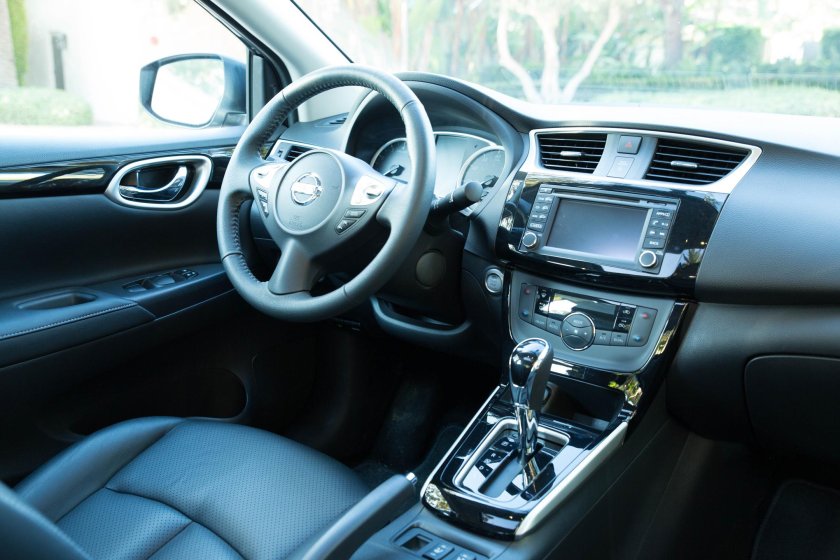 Ниссан Сентра 2016