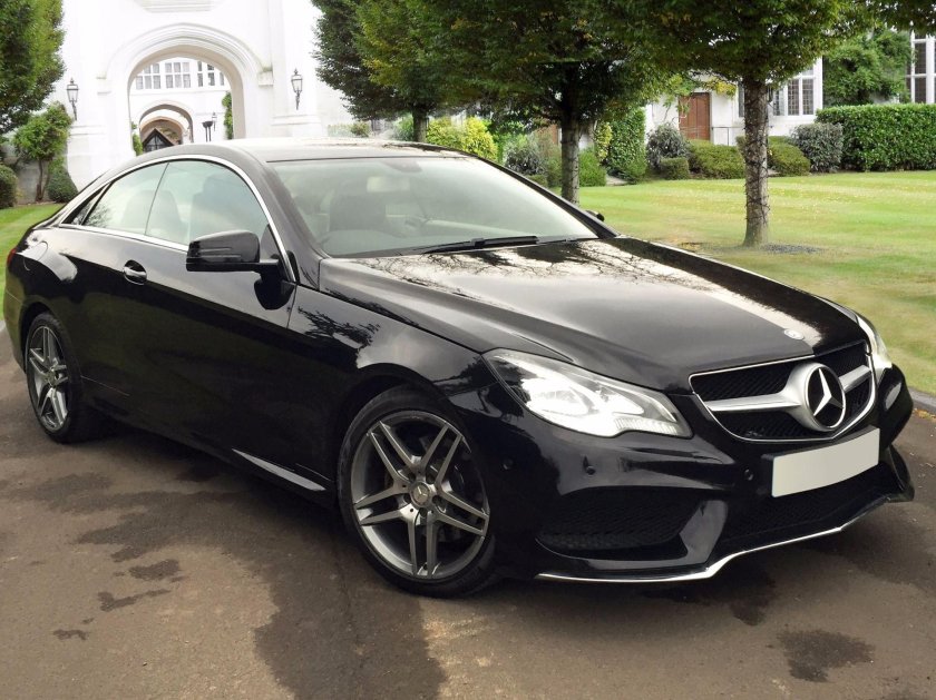 Мерседес е200 купе черный
