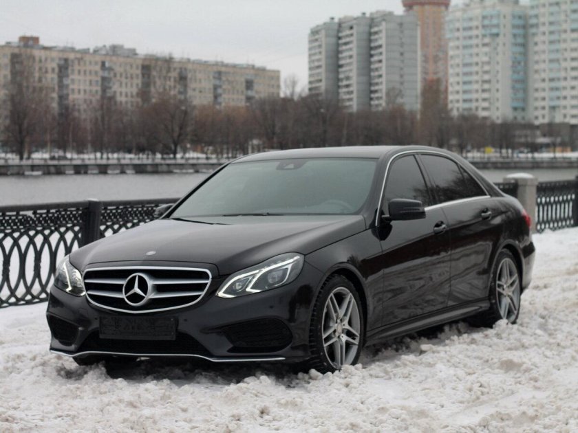 Мерседес е200 w212 черный