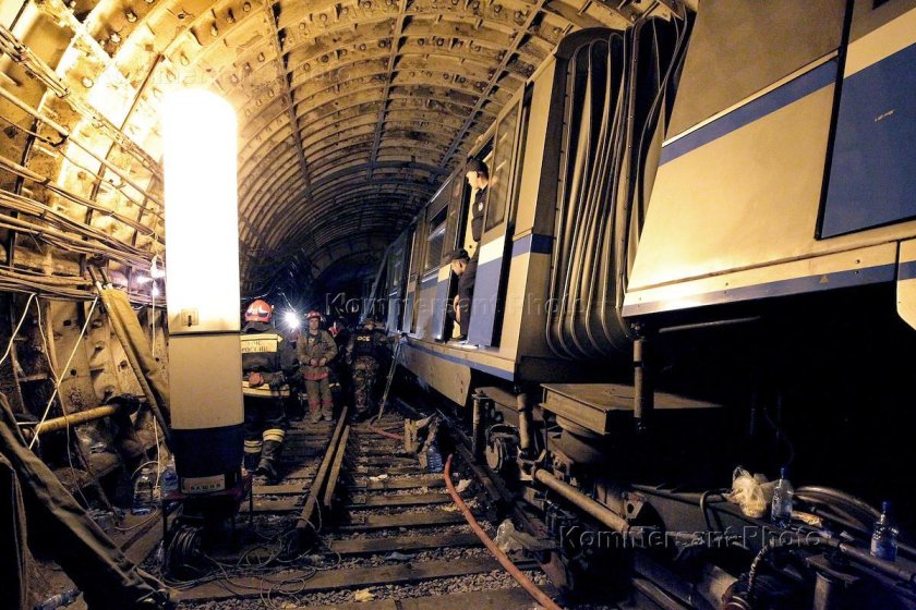 Авария Славянский бульвар парк Победы 2014