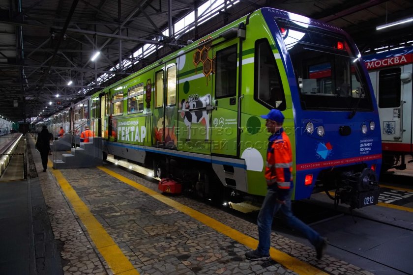 Тематические поезда на Арбатско-Покровской линии