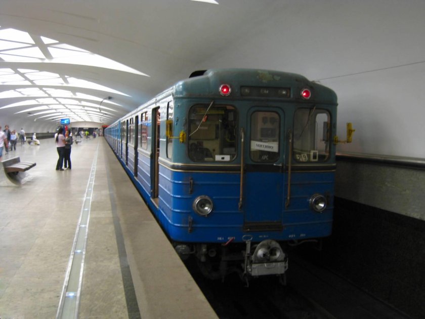 Еж 3 вагон метро