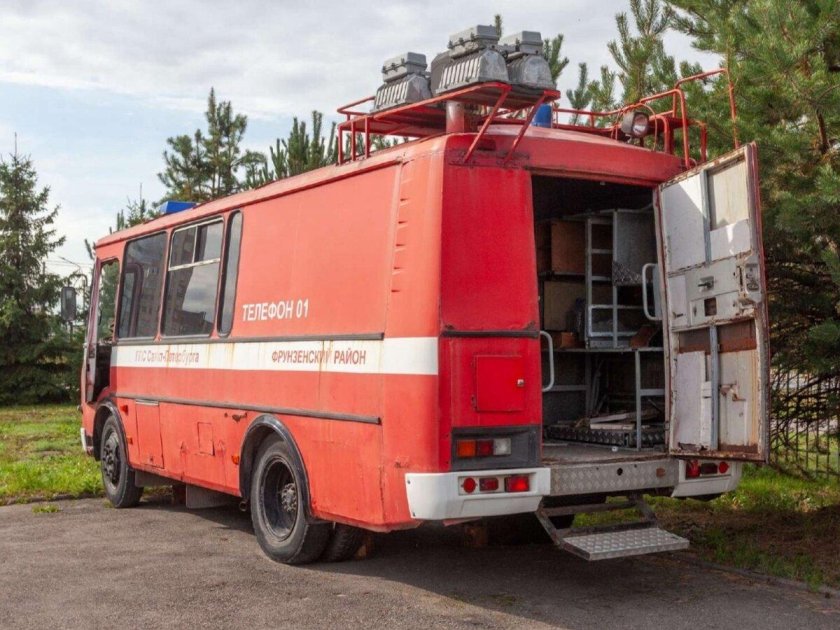 Автомобиль пожарный дымоудаления ад 90/22(3205)-01нн