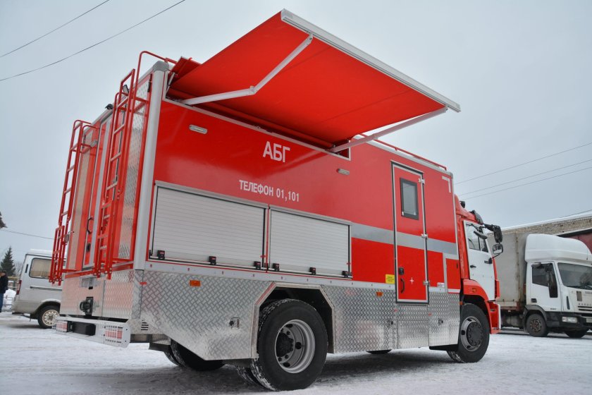 Пожарный автомобиль-база газодымозащитной службы абг 3 (4308)