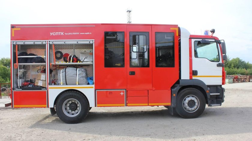 Пожарный автомобиль-база газодымозащитной службы АБГ 3 (4308)