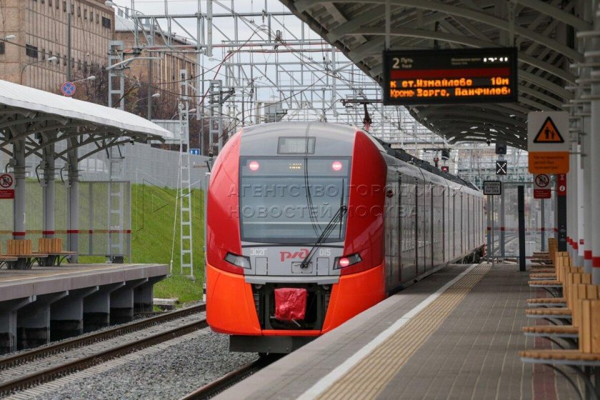 Поезд Ласточка МЦД