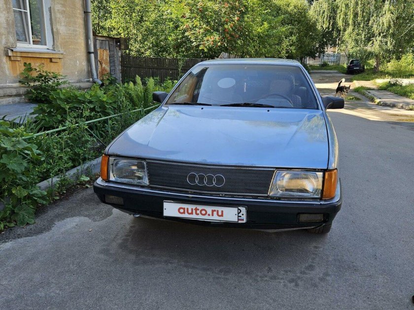 Audi 100 iii