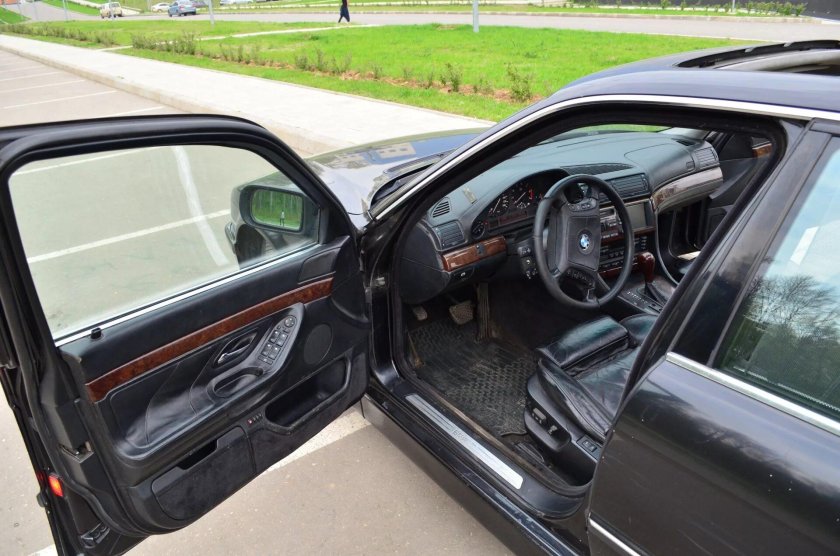BMW 750il e38 салон