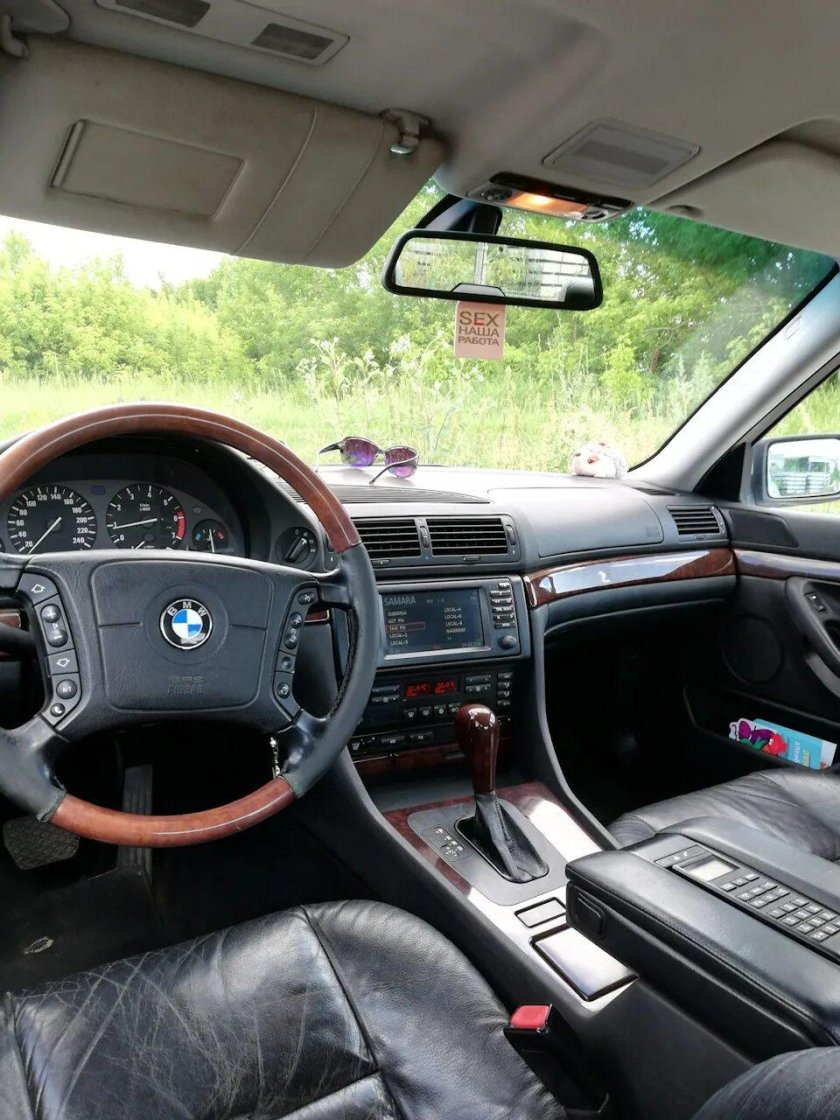 Bmw 750 il e 38