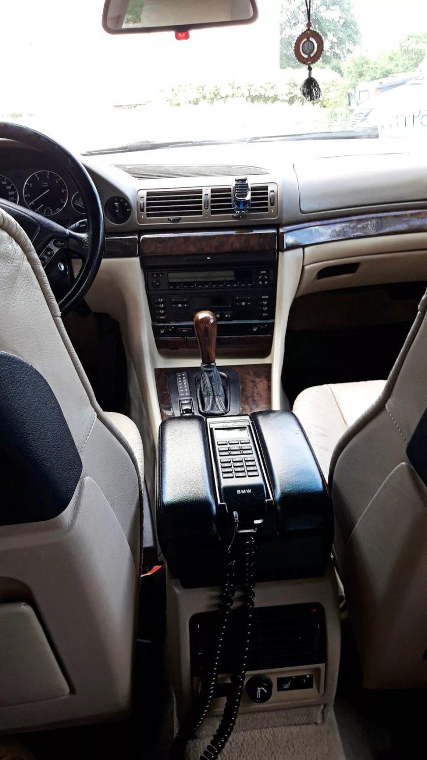 Телефон БМВ е65