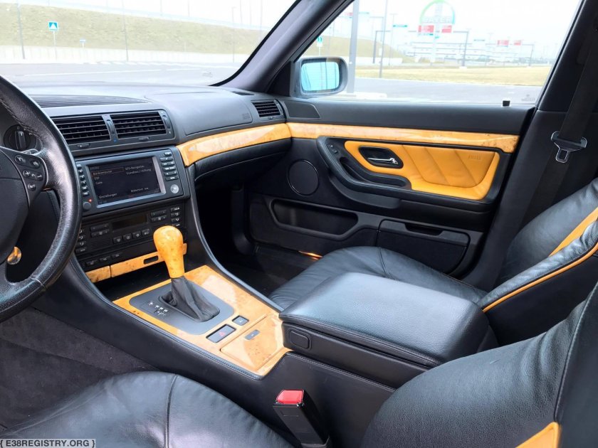 BMW e38 individual Interior