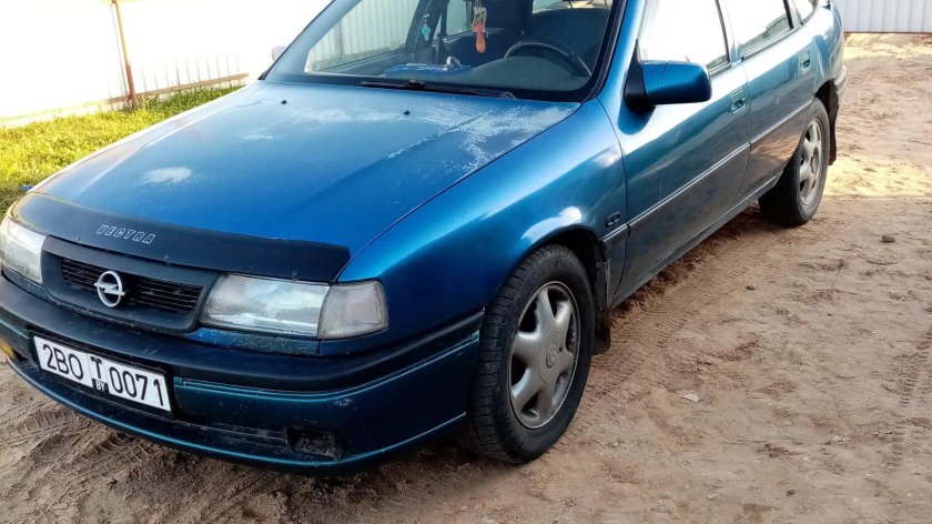 Опель Вектра 1993