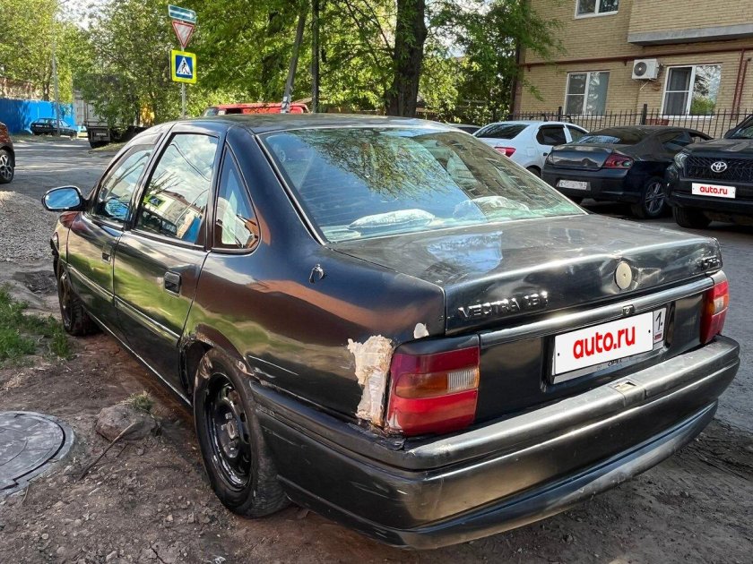 Opel vectra a 1988 1995 седан