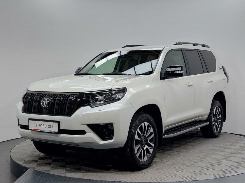Toyota land cruiser prado 2022